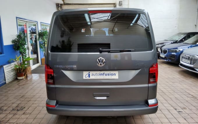 2024 Volkswagen Transporter Shuttle