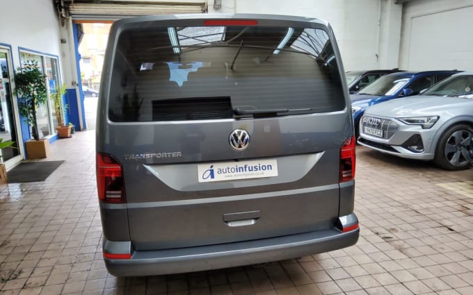 2024 Volkswagen Transporter Shuttle