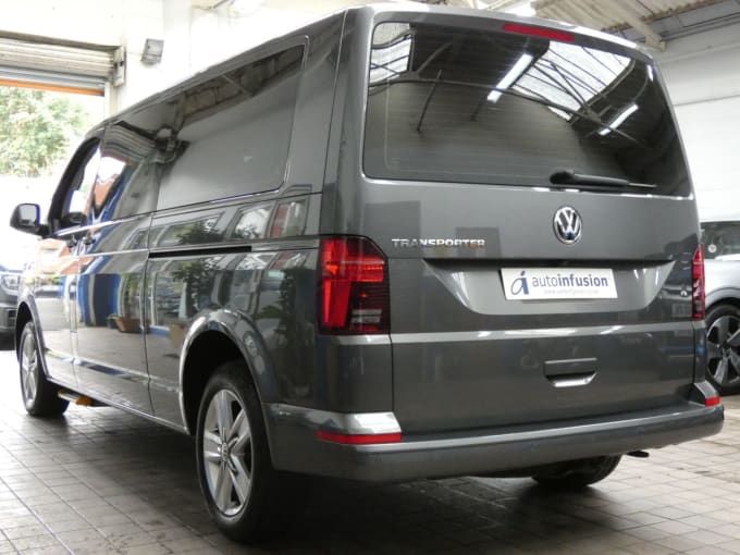 2024 Volkswagen Transporter Shuttle