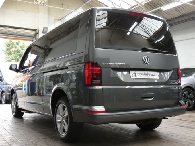 2024 Volkswagen Transporter Shuttle