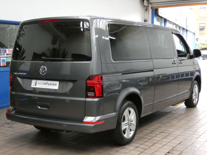 2024 Volkswagen Transporter Shuttle