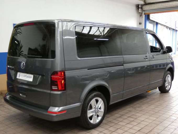 2024 Volkswagen Transporter Shuttle