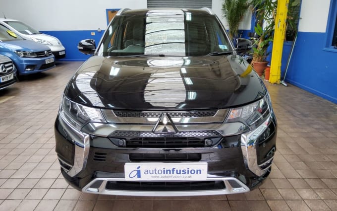 2024 Mitsubishi Outlander