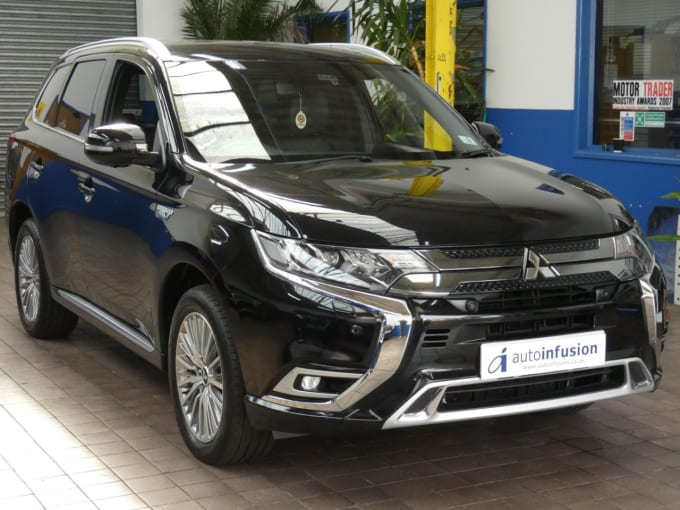 2024 Mitsubishi Outlander