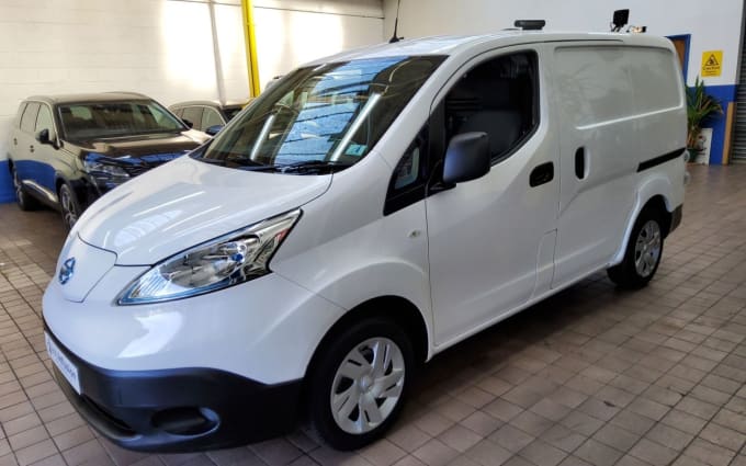 2024 Nissan Nv200