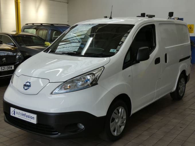 2024 Nissan Nv200