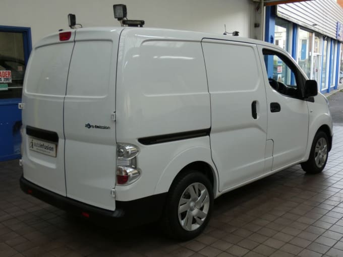 2024 Nissan Nv200