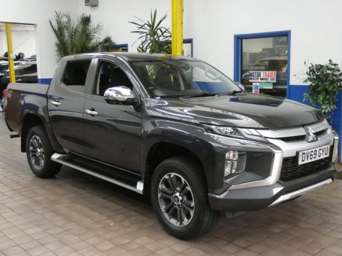 2024 Mitsubishi L200