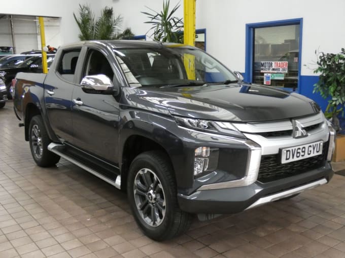 2024 Mitsubishi L200