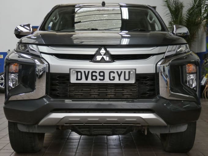 2024 Mitsubishi L200