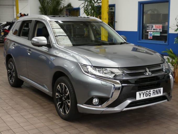 2024 Mitsubishi Outlander