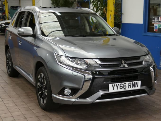 2024 Mitsubishi Outlander