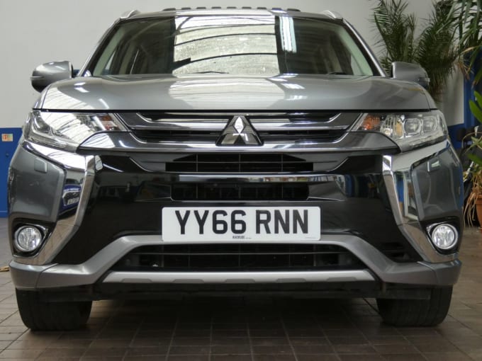 2024 Mitsubishi Outlander