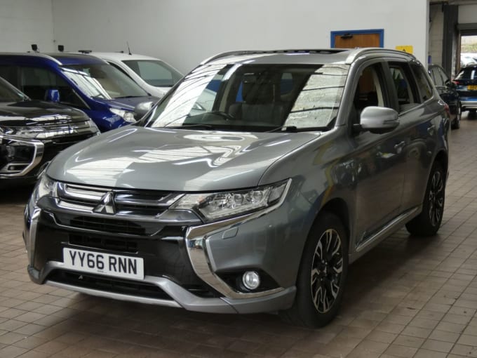 2024 Mitsubishi Outlander