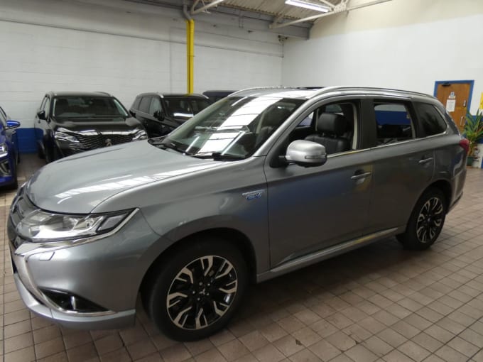 2024 Mitsubishi Outlander