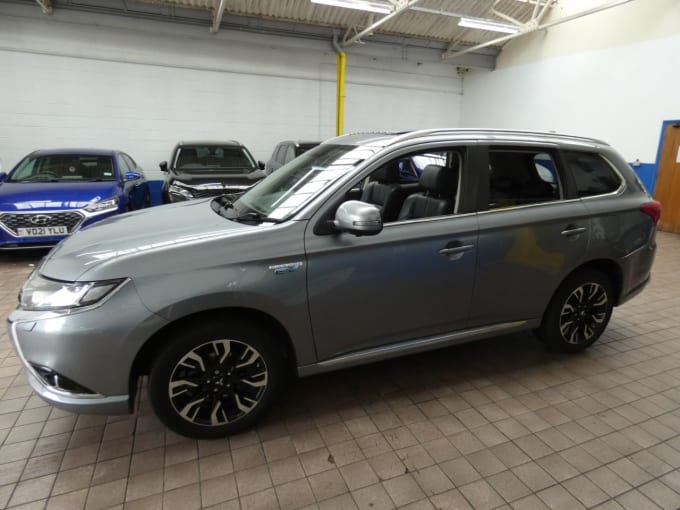 2024 Mitsubishi Outlander