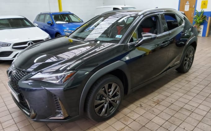 2025 Lexus Ux