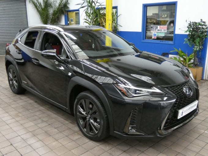 2025 Lexus Ux