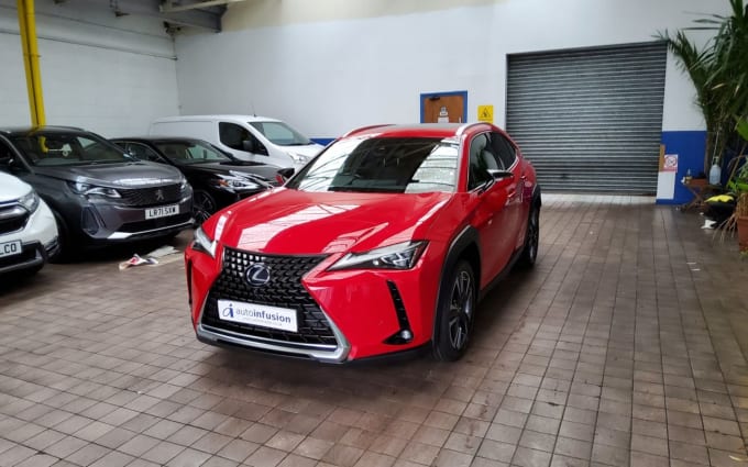 2025 Lexus Ux