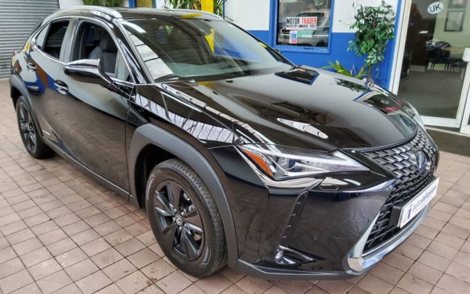 2025 Lexus Ux