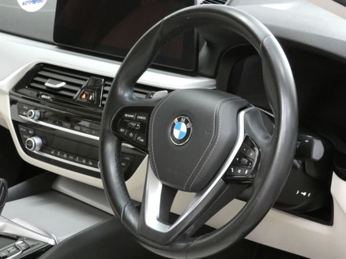 2025 BMW 5 Series