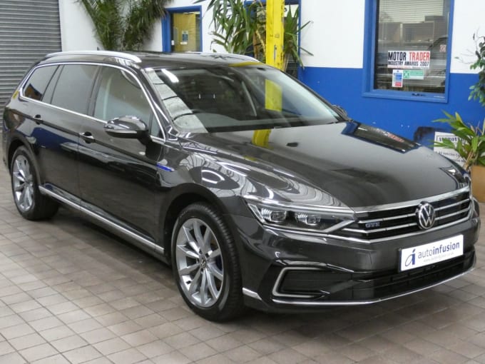 2025 Volkswagen Passat