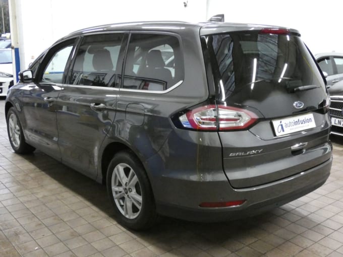 2025 Ford Galaxy