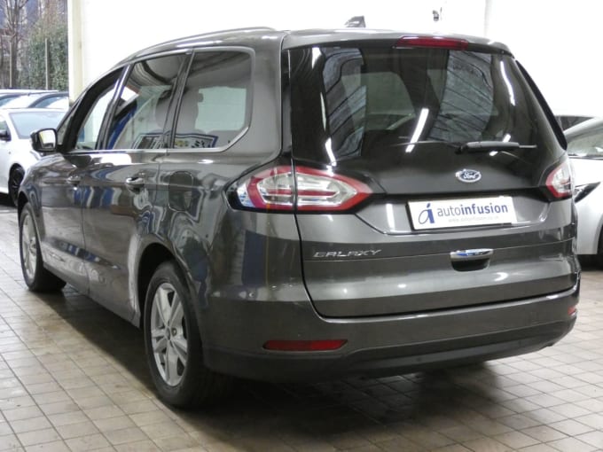 2025 Ford Galaxy