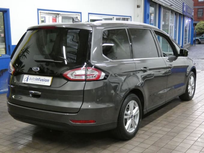 2025 Ford Galaxy