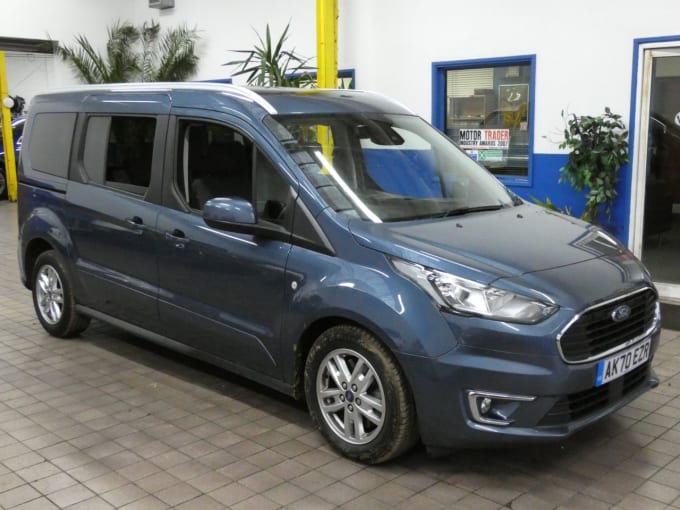 2025 Ford Grand Tourneo Connect