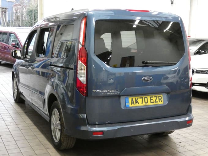 2025 Ford Grand Tourneo Connect