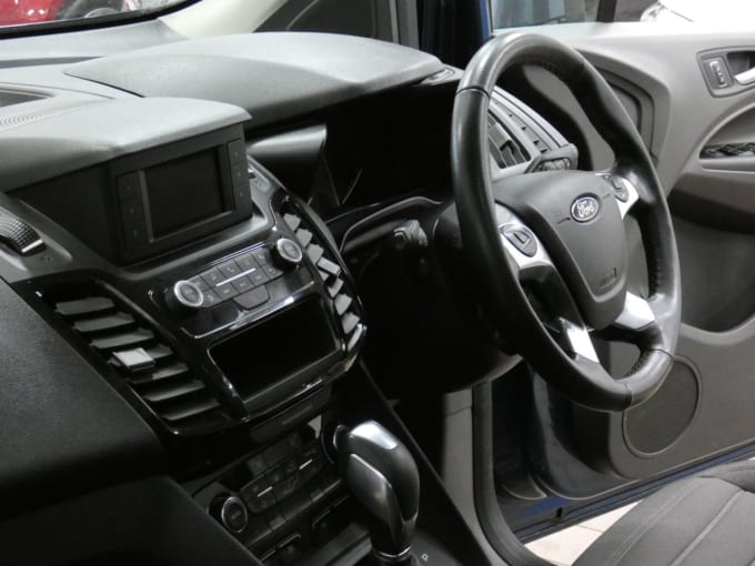 2025 Ford Grand Tourneo Connect