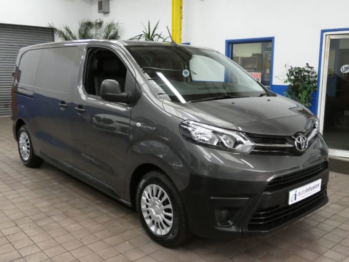 2025 Toyota Proace