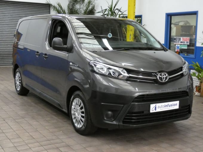 2025 Toyota Proace