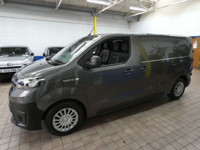 2025 Toyota Proace