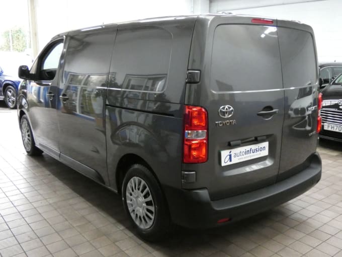 2025 Toyota Proace