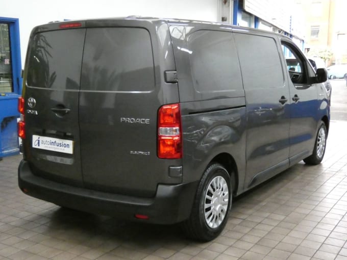 2025 Toyota Proace