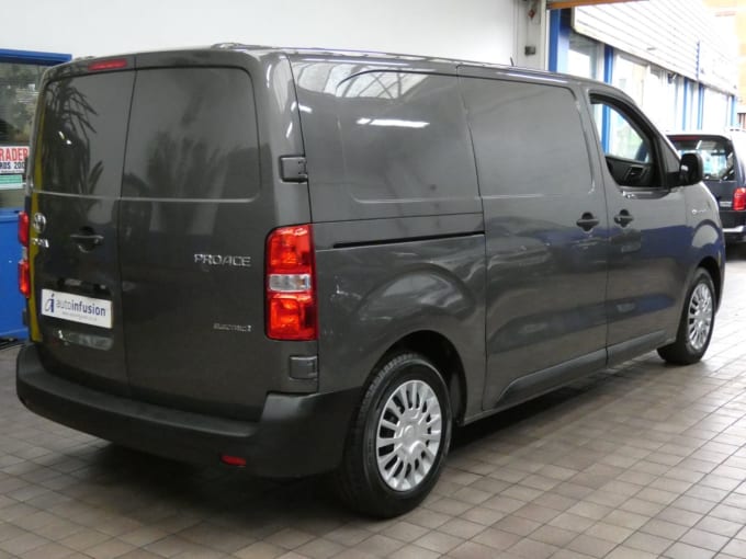 2025 Toyota Proace