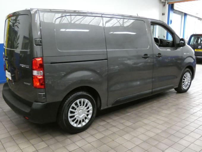 2025 Toyota Proace