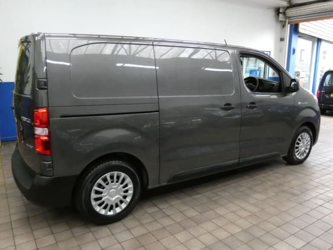 2025 Toyota Proace