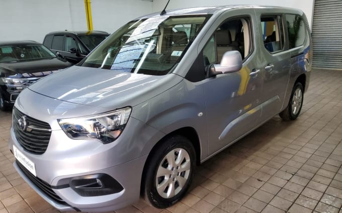 2025 Vauxhall Combo Life