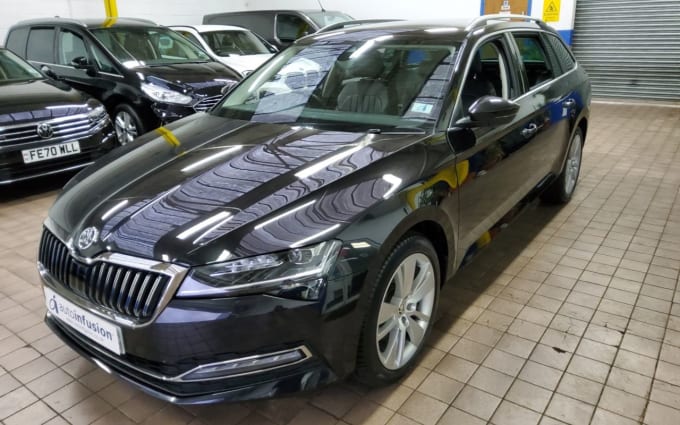 2025 Skoda Superb