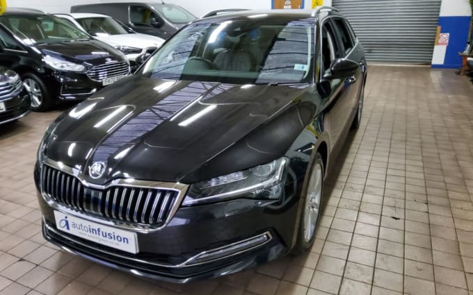 2025 Skoda Superb