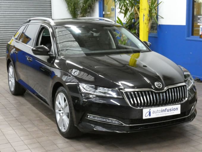 2025 Skoda Superb