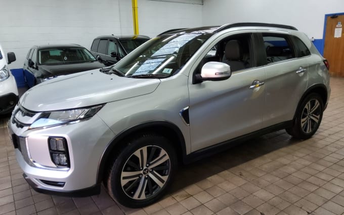 2025 Mitsubishi Asx