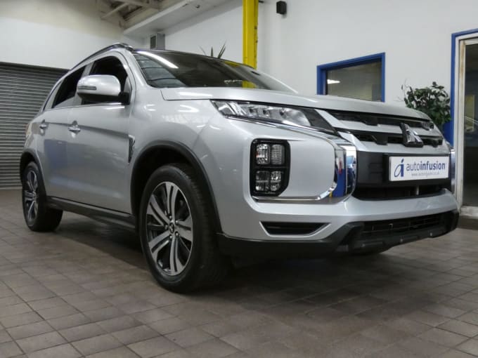 2025 Mitsubishi Asx