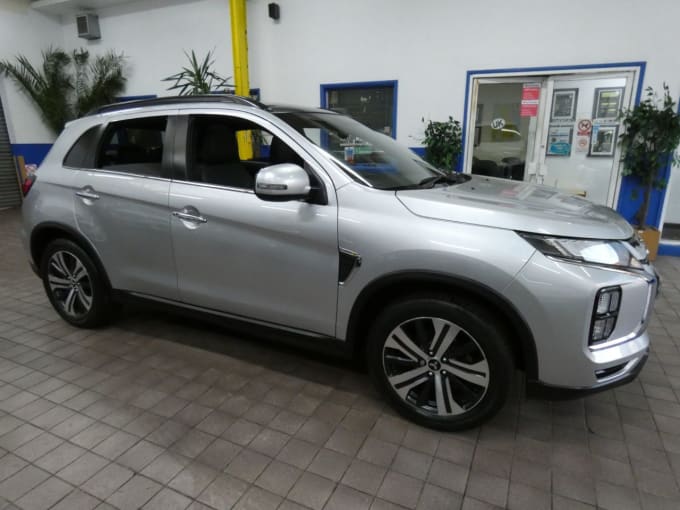 2025 Mitsubishi Asx