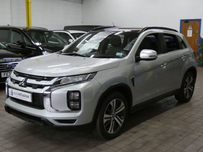 2025 Mitsubishi Asx