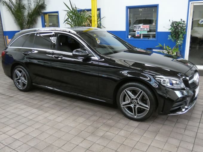 2025 Mercedes-benz C-class