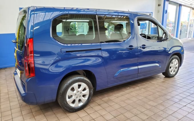 2025 Vauxhall Combo Life